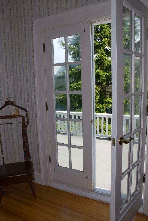 Bayside Bed And Breakfast Everett Ruang foto
